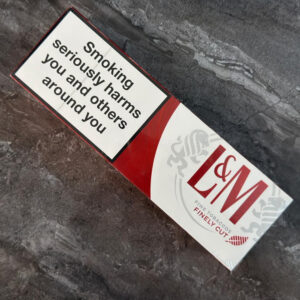 L&M Red Label 7 L&M Red Label 🍂 ‣ Duty Free Price ‣ Only 5€👍